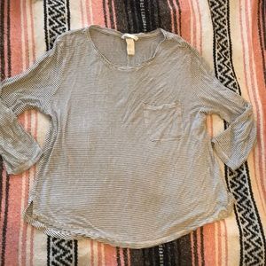 H&M Black & White striped 3/4 sleeve tee